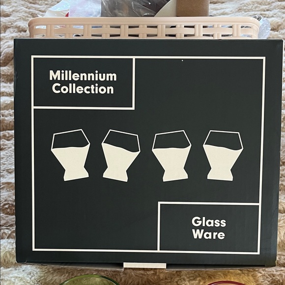 Glassware Set - Multicolor - Picture 2 of 7